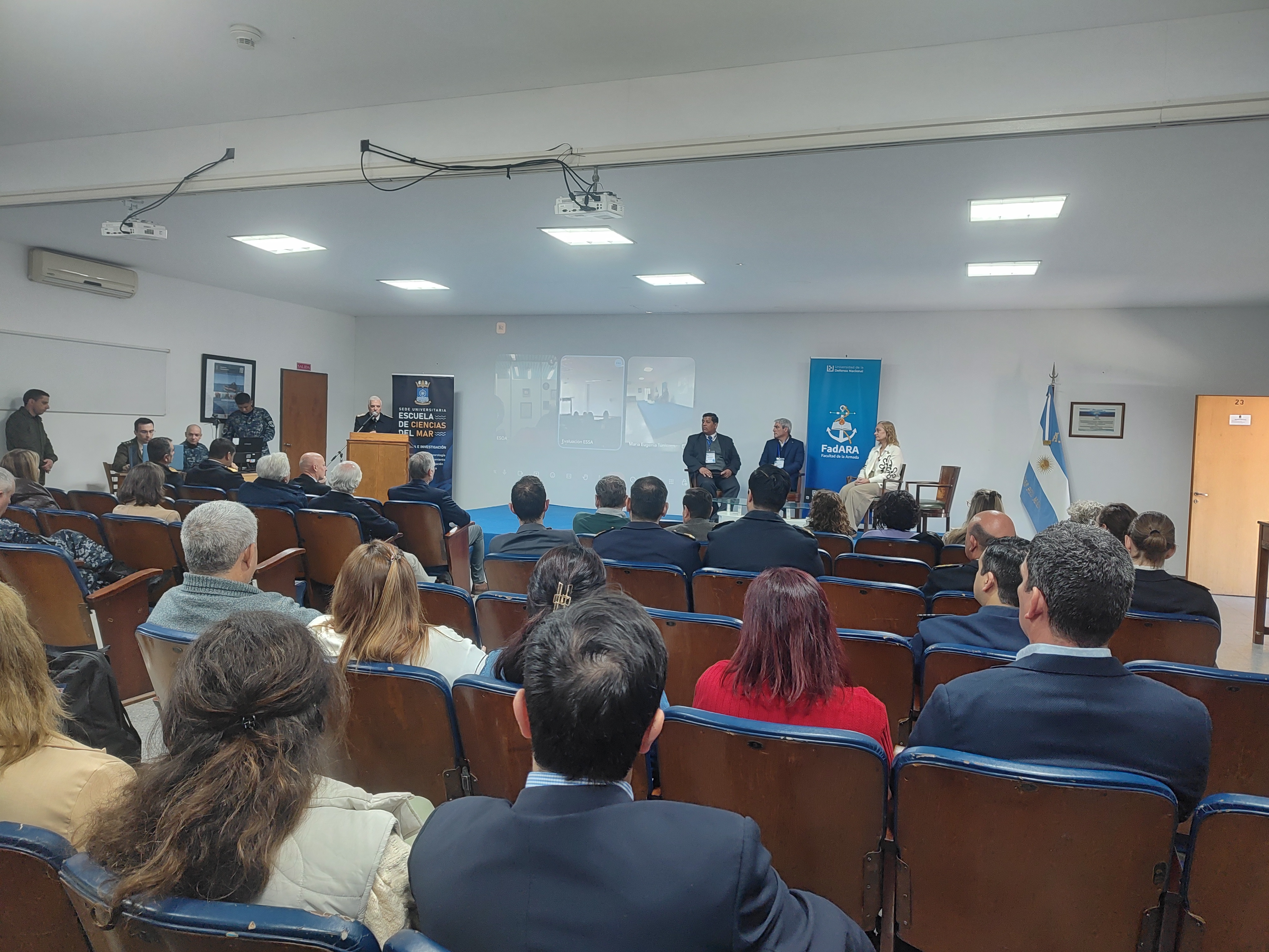 Conversatorio "El impacto de la IA en la educación"